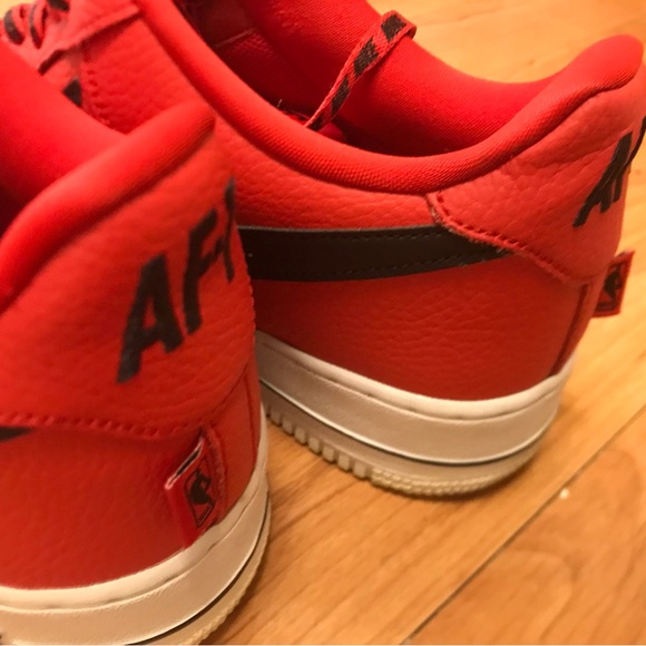 Men’s Air Force. Well Kept Ready for its New Owner. - Picture 15 of 16